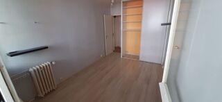  Appartement à louer 3 pièces 71 m²