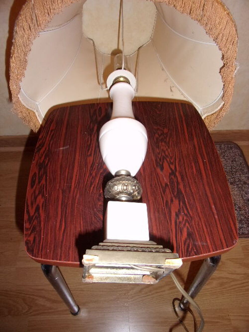 Lampe de chevet ou de bureau pied en alb&acirc;tre Décoration