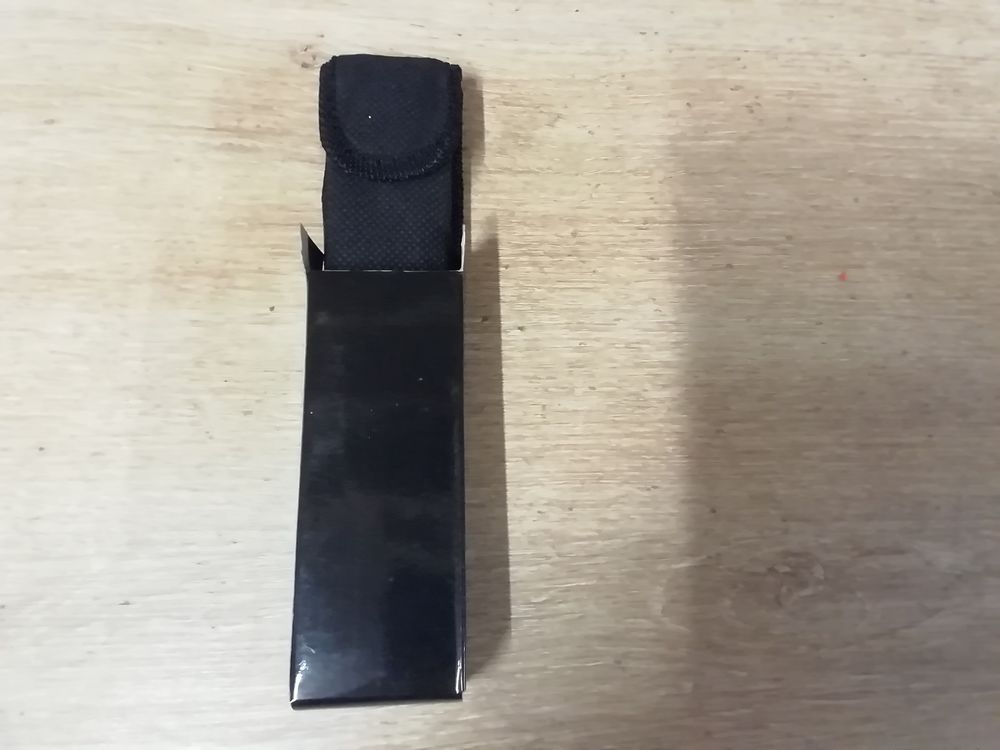 Pince multifonction neuve pour offrir Bricolage