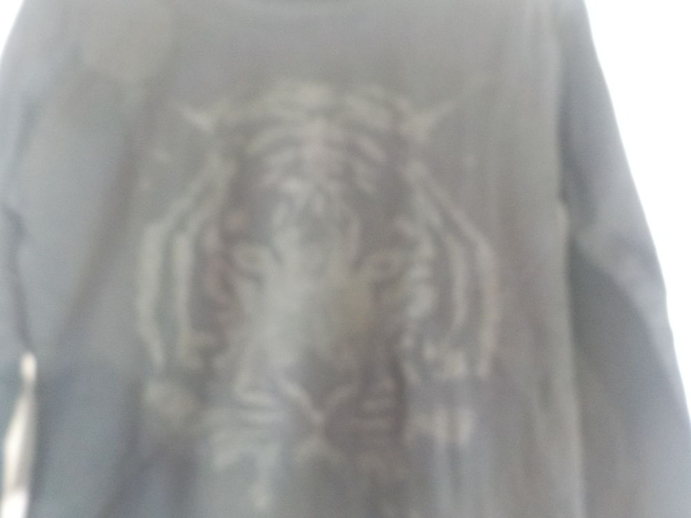 SWEAT FIN NOIR TETE DE TIGRE TON SUR TON MIM TAILLE XS Vtements