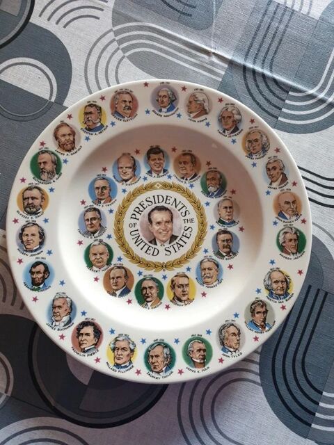assiette rare collection présidents des États-Unis
40 Dourdan (91)