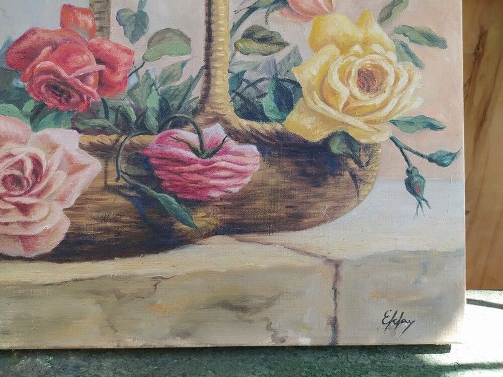 Ancien Tableau Roses dans un Panier Sign&eacute;
Décoration