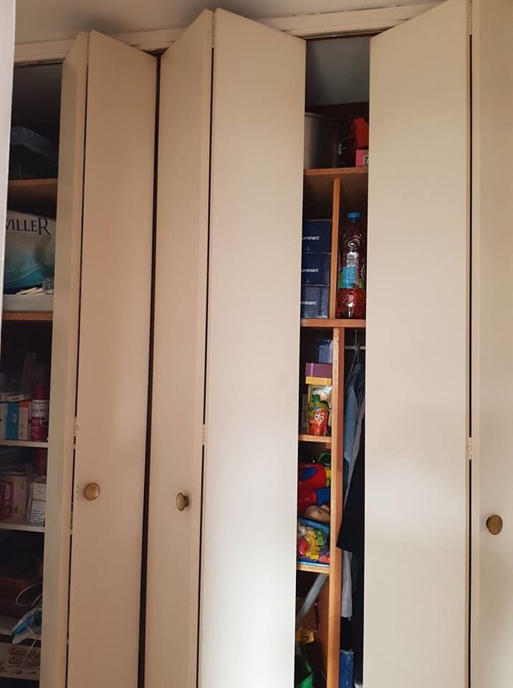 4 Portes pliantes bz largeur 2.10m et H 2.40 m + rail Meubles