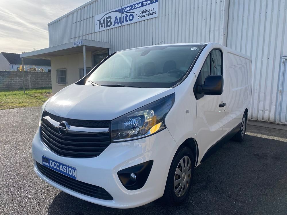 Vivaro VIVARO CA F2700 L1H1 1.6 CDTI 125 CH BITURBO ECOFLEX S/S PACK BUSINESS 2019 occasion 45380 Chaingy