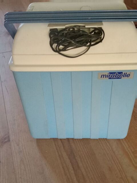 GLACIERE ELECTRIQUE 24V / 230V - 24 litres 25 Roquebillière (06)
