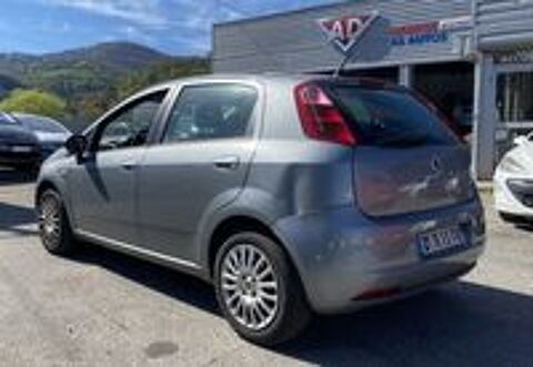 Punto Fiat Grande 1.2i 65 2009 occasion 38210 Tullins