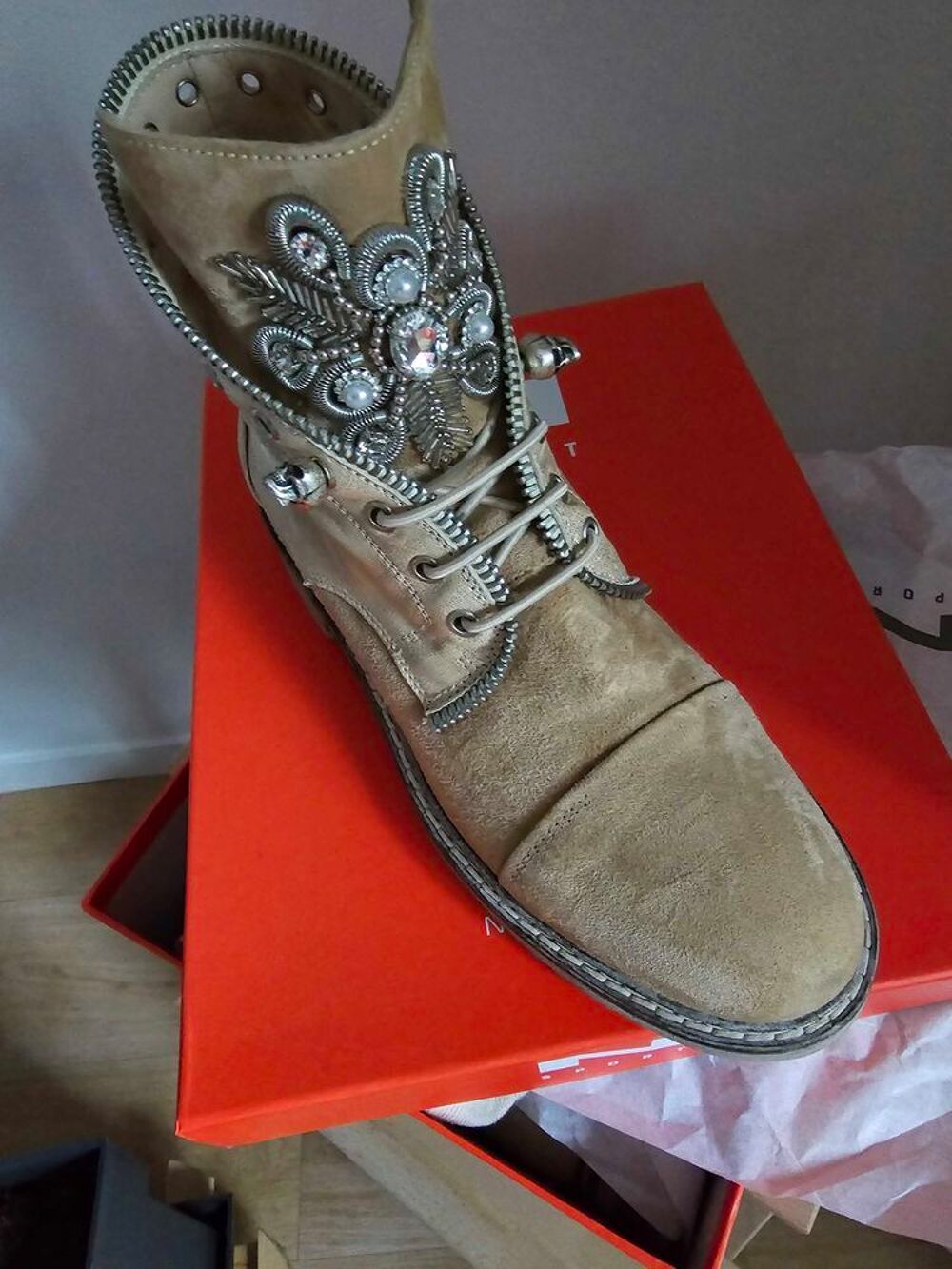 Boots. Chaussures