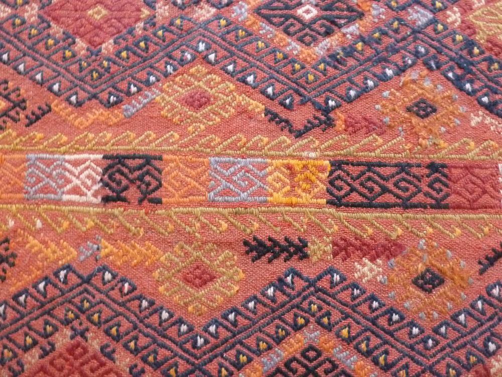 Tapis cicim nomade Turquie,
130 cm x 88 cm Décoration