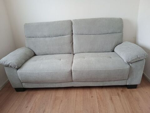 Canap� 3 places gris clair 200 Mons-en-Bar�ul (59)