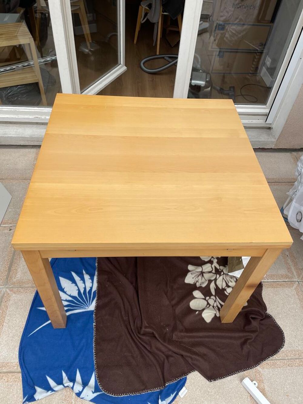Table Meubles
