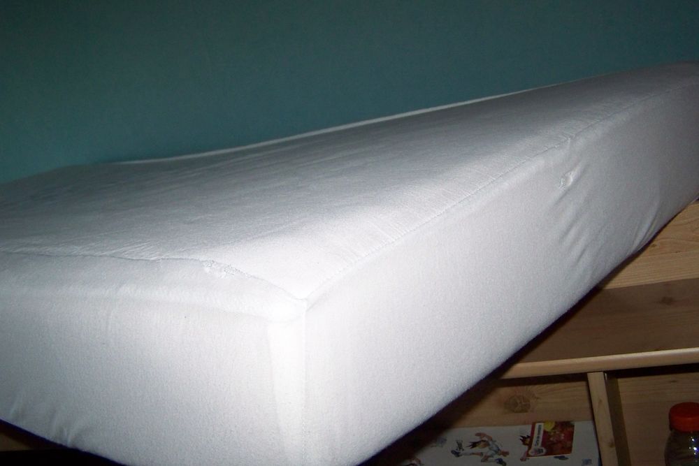 al&egrave;se imperm&eacute;able pour lit 1 personne Décoration