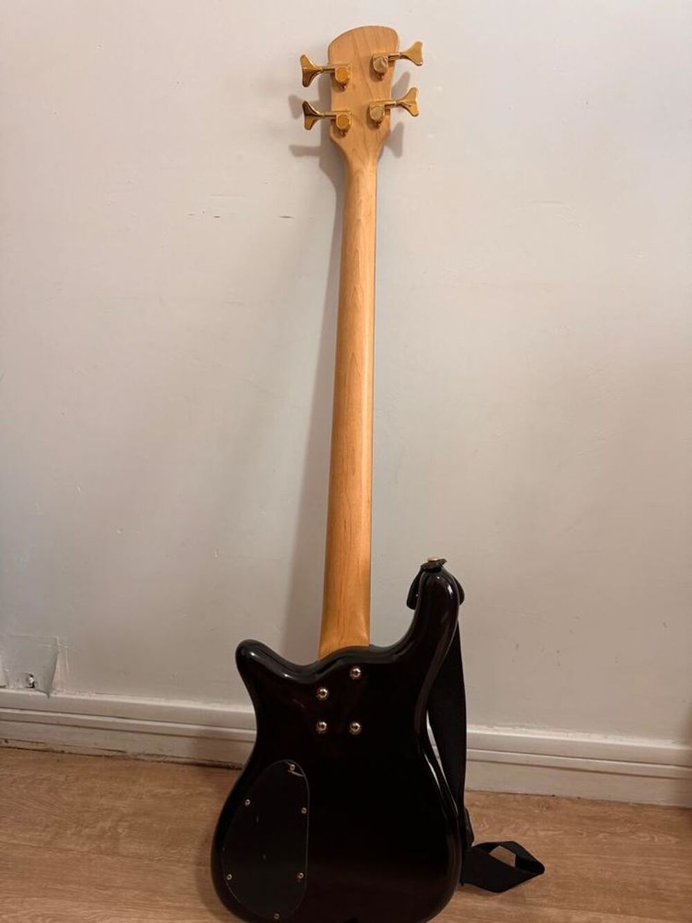 Guitare basse &eacute;l&eacute;ctrique noir Instruments de musique