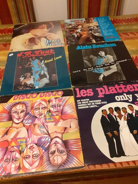 33 tours ( Anciens vinyles) 2 Besanon (25)