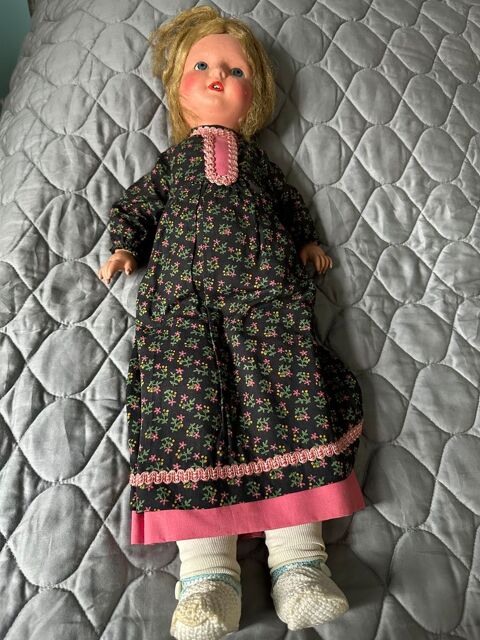 Poup�e ancienne  0 Paris 15 (75)