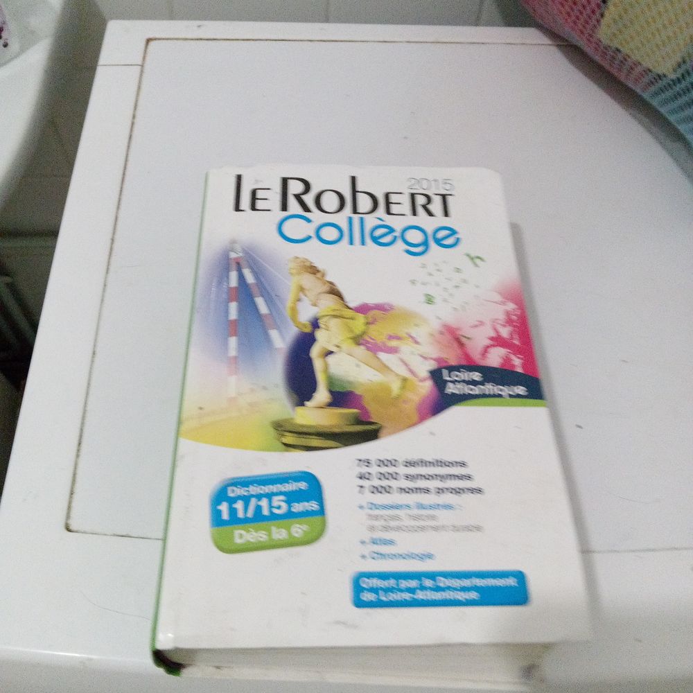 dictionnaire coll&egrave;ge Livres et BD