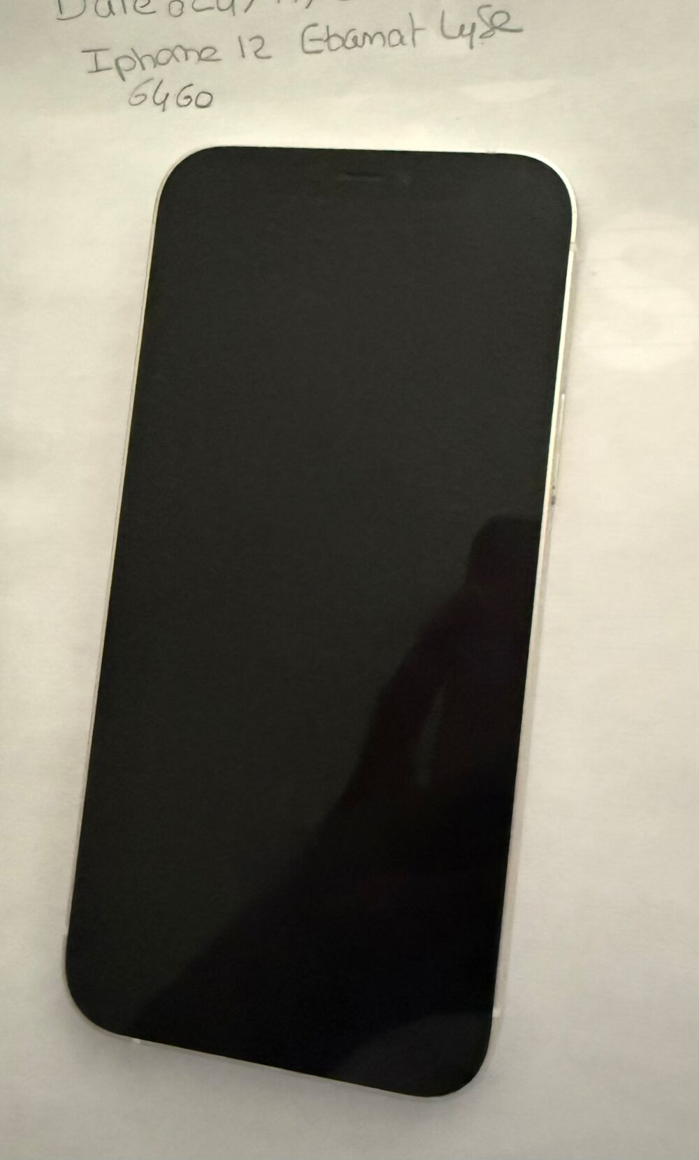 iPhone 12 64 Go Tlphones et tablettes