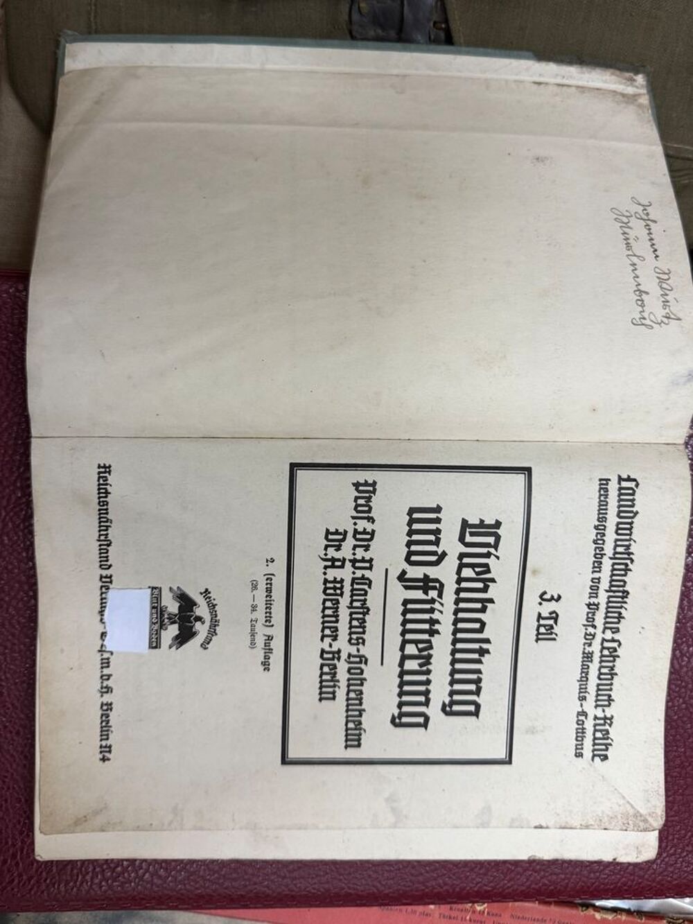 Livre allemand 1937 WW2 