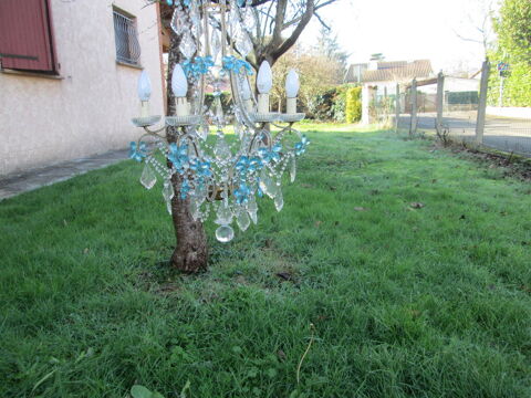 chandelier a panpille bleu 60 Saint-Alban (31)