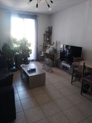  Appartement à louer 3 pièces 63 m²