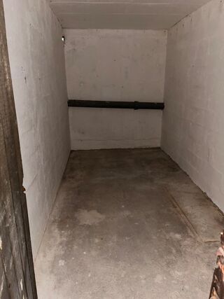  Parking / Garage � louer 8 m�