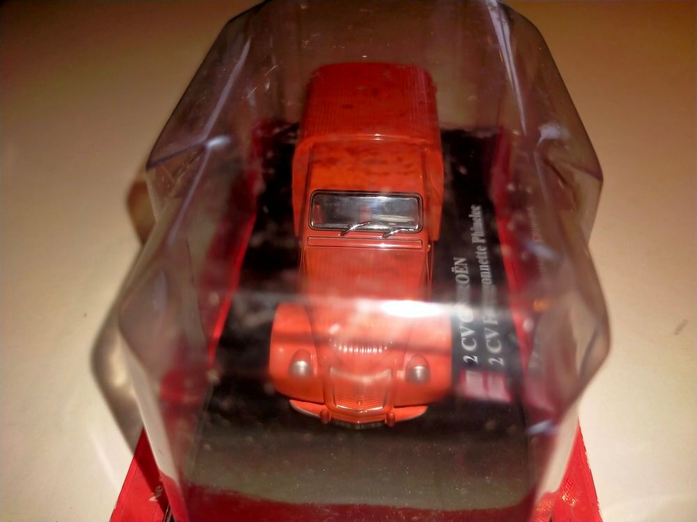 miniature 2CV Citro&euml;n fourgonnette Phinelec 1/43

