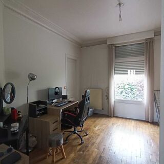  Appartement à louer 3 pièces 61 m²