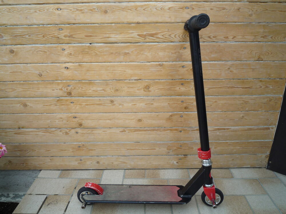 Trottinette "Oxelo"
Vélos