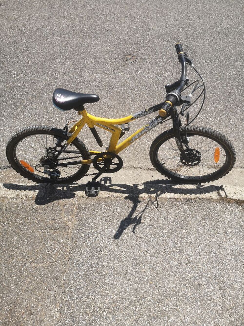 v&eacute;lo enfant 20 pouces Vlos