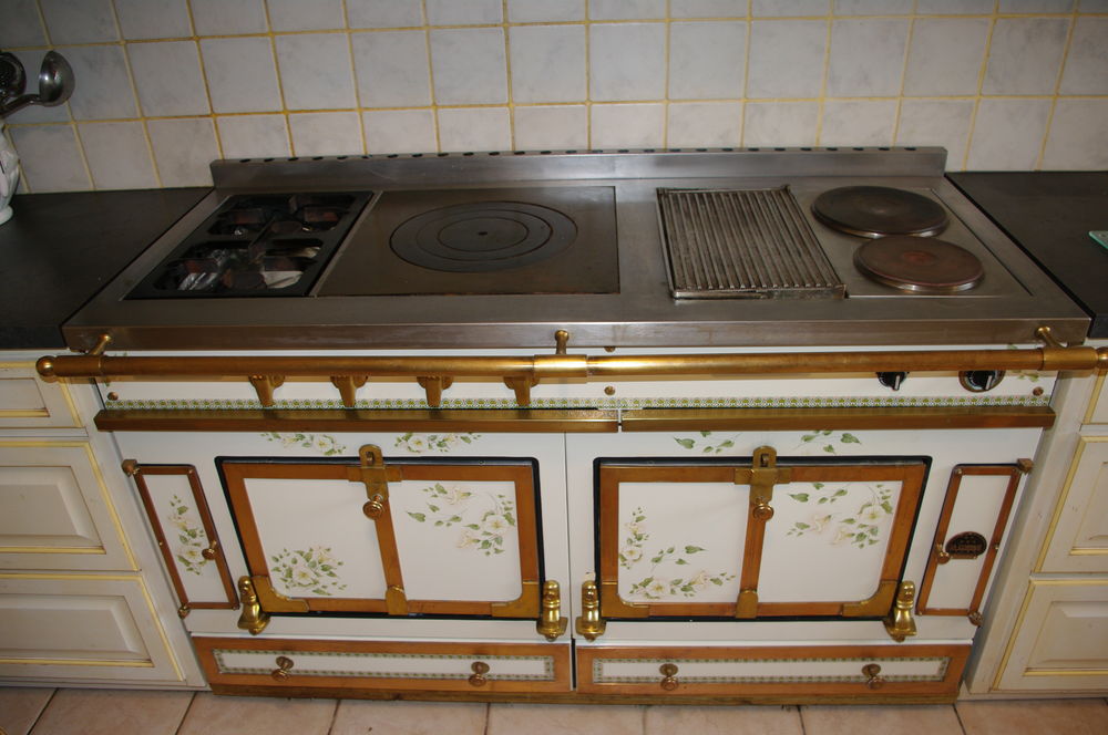 piano de cuisson la cornu Electroménager