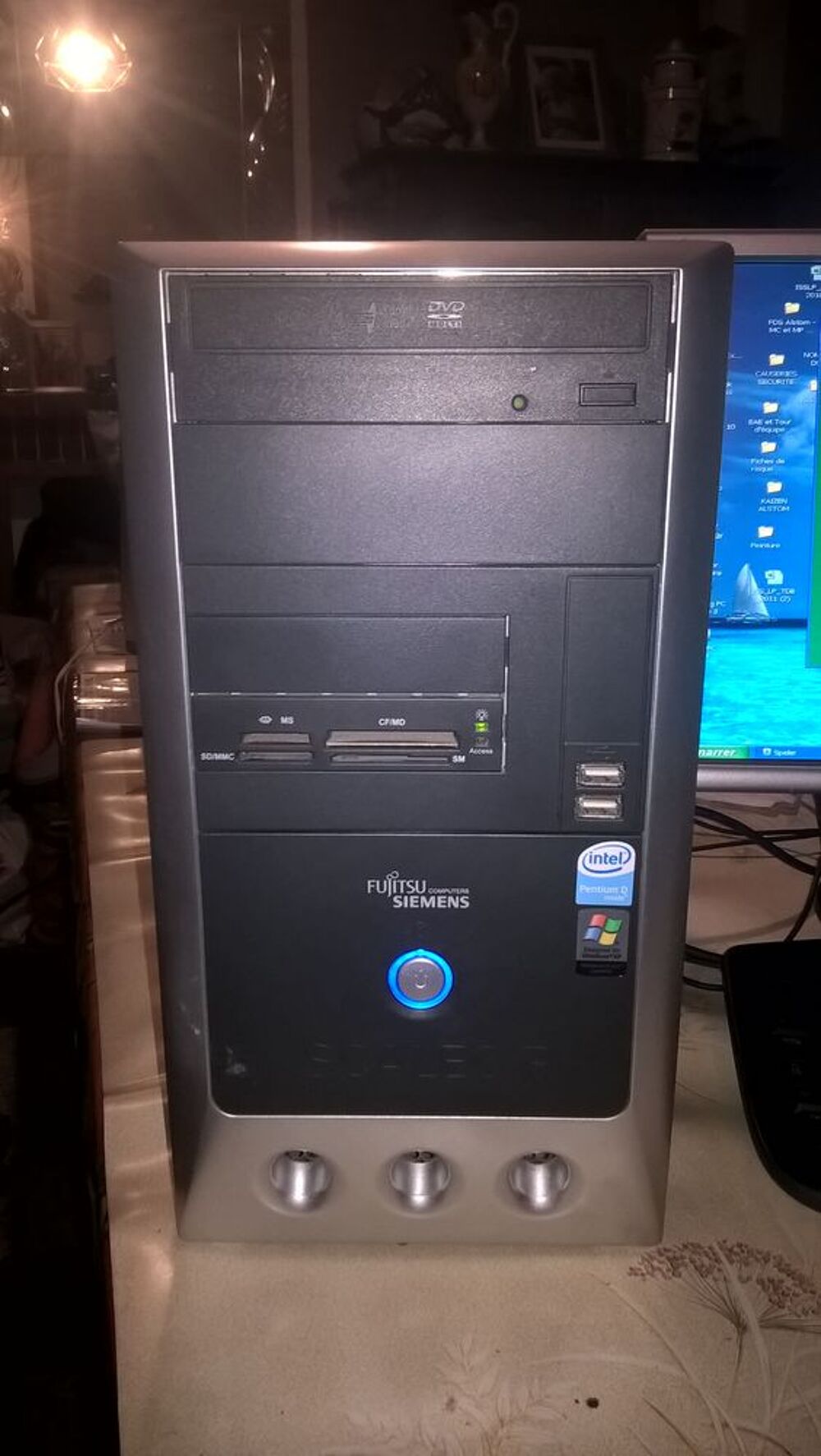 PC complet FUJITSU/SIEMENS. Matériel informatique