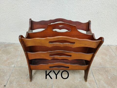 Porte-revues/catalogues, Range-documents/magazines, Trieur 18 Foncine-le-Haut (39)