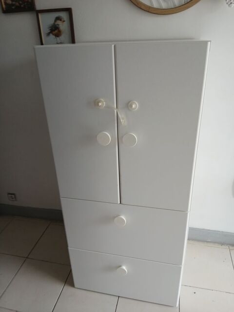 Meuble chambre enfant Saint-Louis-de-Montferrand (33)