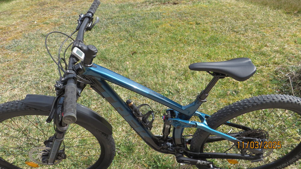 VTT Trek Fuel 7 EX Vélos