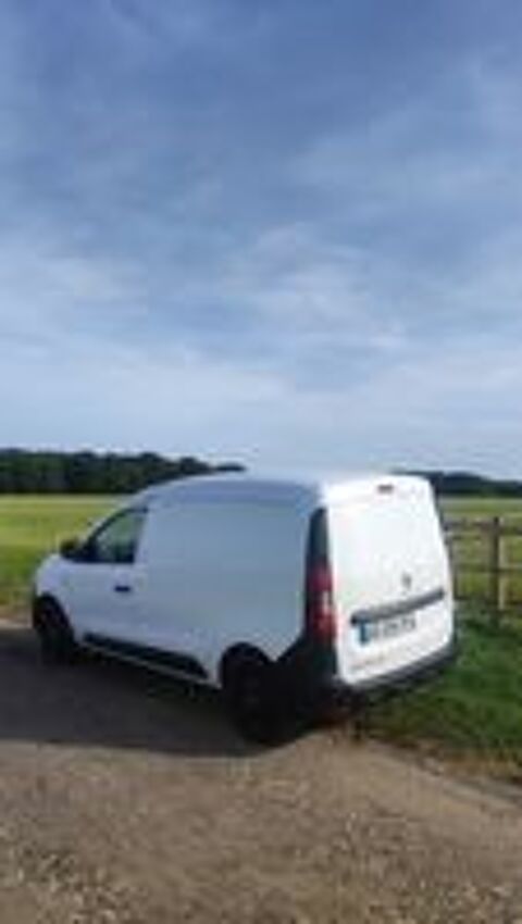 Kangoo Express KANGOO EXPRESS GRAND VOLUME BLUE DCI 115 EXTRA R-LINK 2022 occasion 91300 Massy