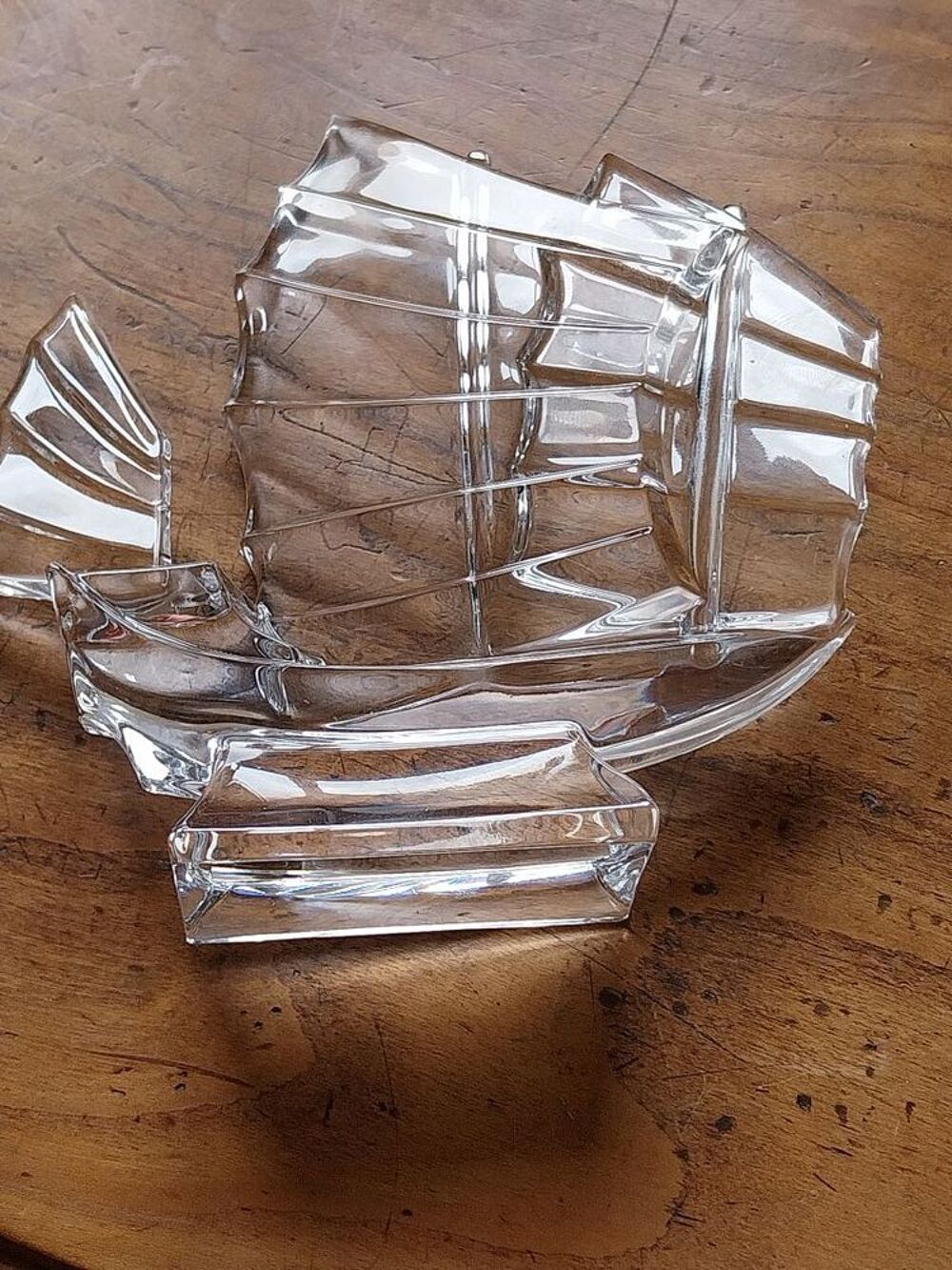 Bateau &agrave; voile Jonque en verre vintage Décoration