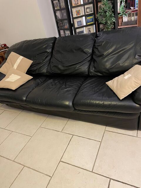 Canap� cuir noir 135 Bandol (83)