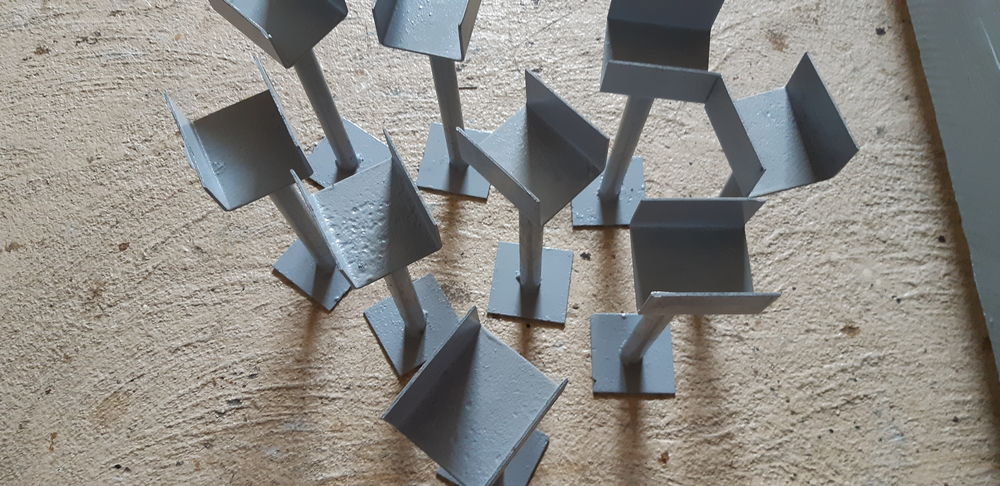 PIEDS REGLABLES EN HAUTEUR Bricolage