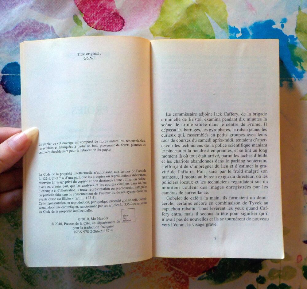 PROIES de Mo HAYDER Ed. Pocket Livres et BD