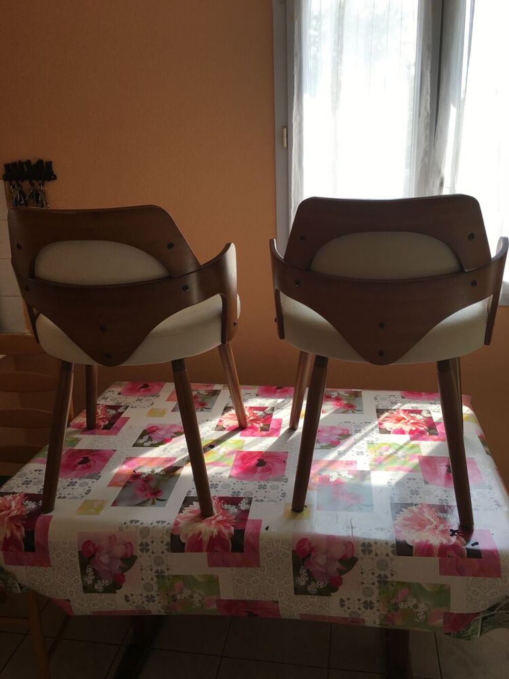 2 chaises salon Meubles