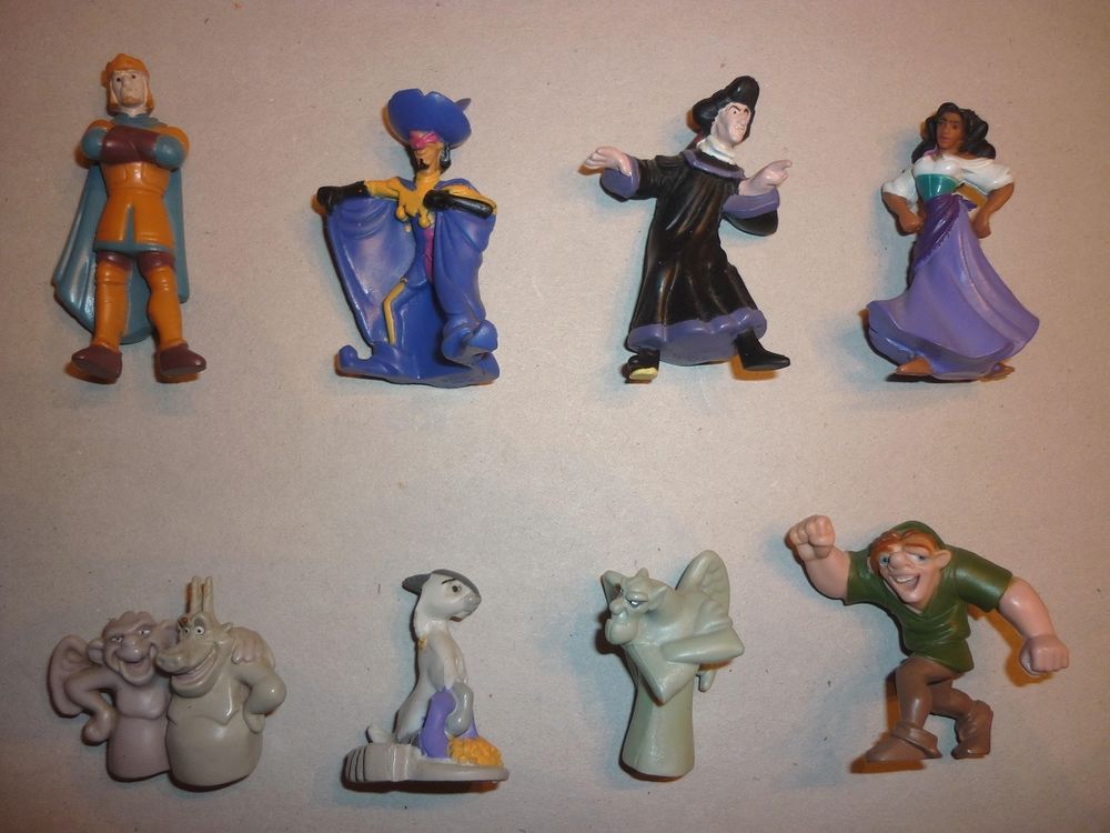 Collection NESTL&Eacute; : "LE BOSSU DE NOTRE DAME" s&eacute;rie compl&egrave;te Jeux / jouets