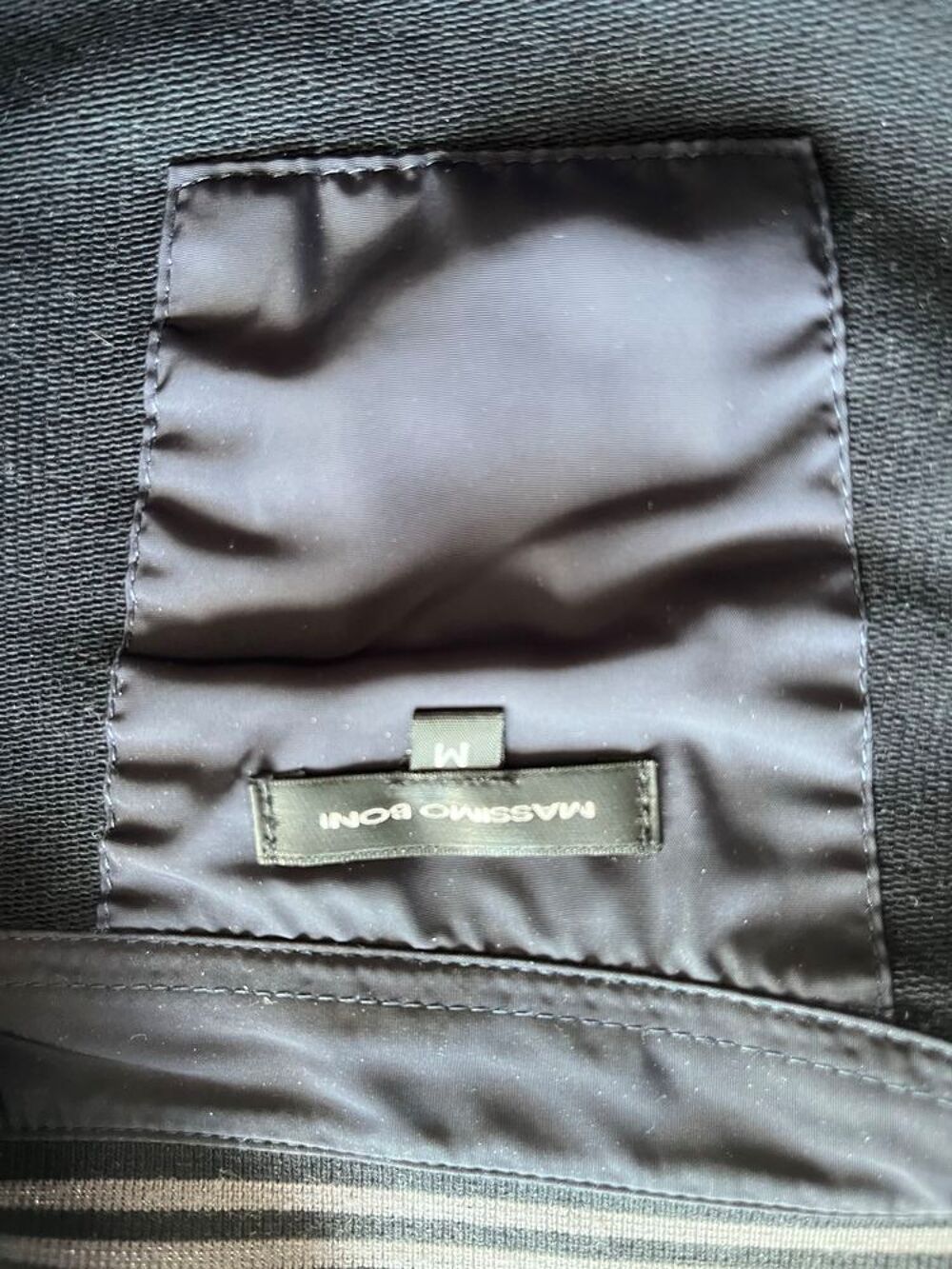 Gilet matelass&eacute; Taille M Dispo Douai centre ou Lille centre Vêtements