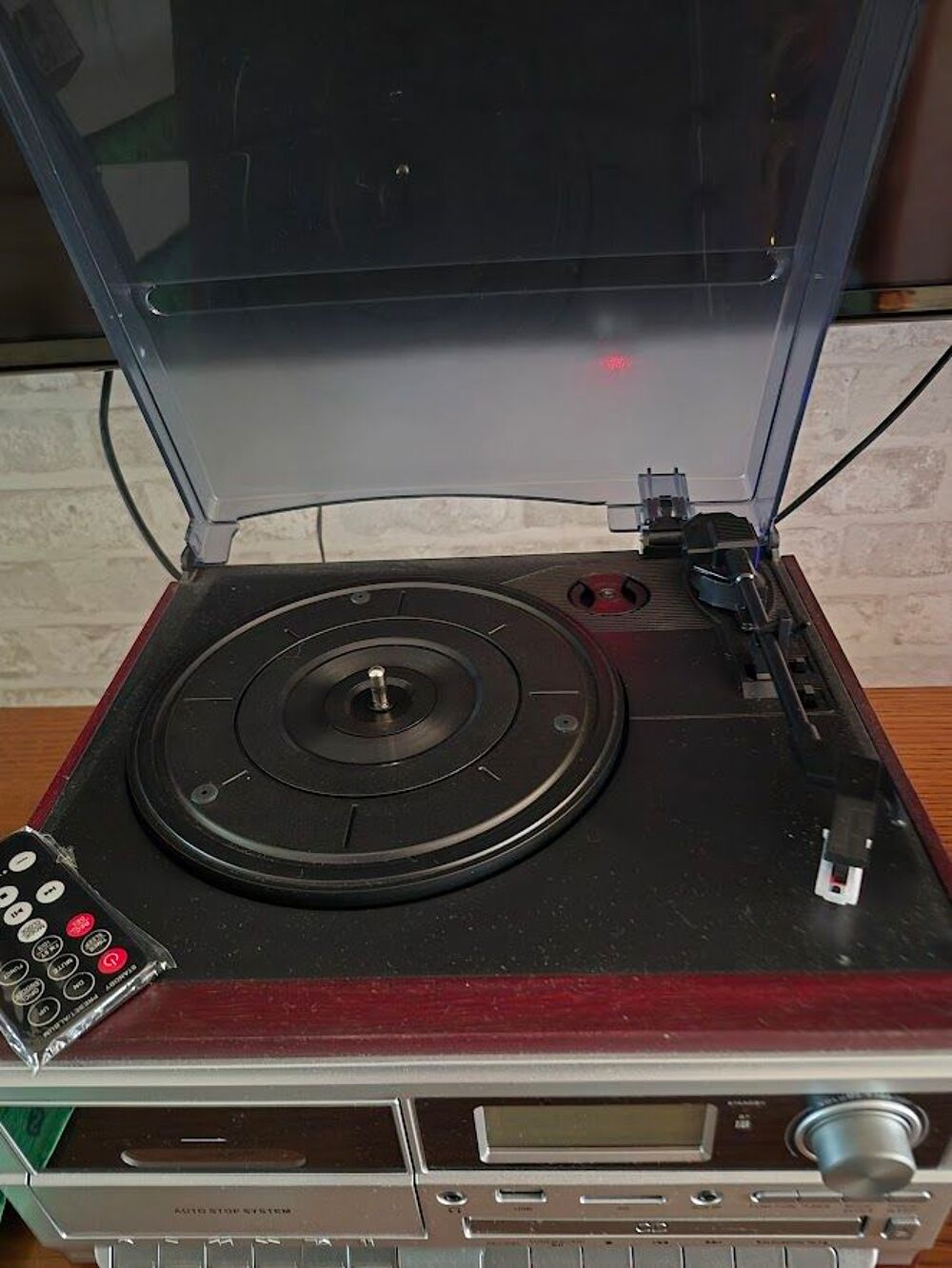 MINI CHAINE NUMERIQUE Instruments de musique