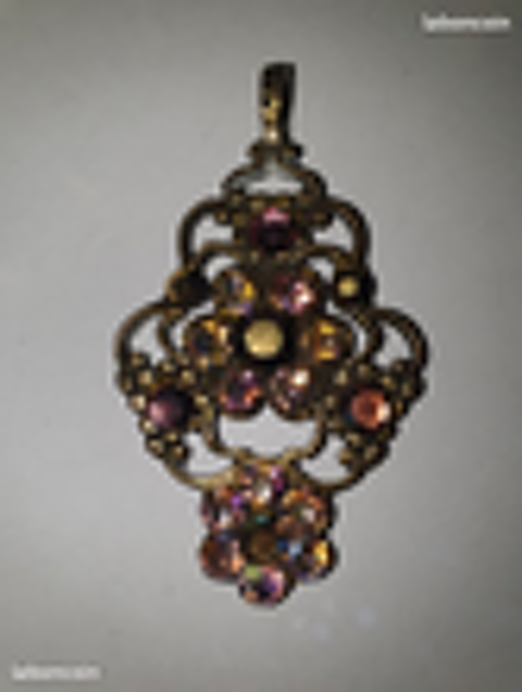 PENDENTIF fantaisie Rose &agrave; Paris Bijoux et montres