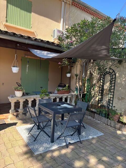   d'une charmante maison meuble en centre ville Maison - 5 pice(s) - 130 m