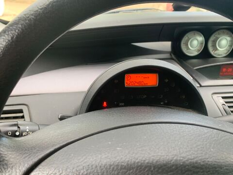 Peugeot 807 2.0 HDi 16v 136 FAP Confort