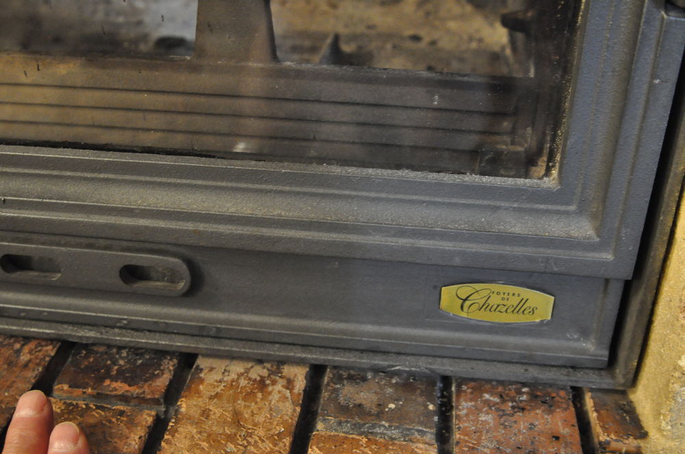 Insert de chemin&eacute;e avec porte vitr&eacute;e Bricolage