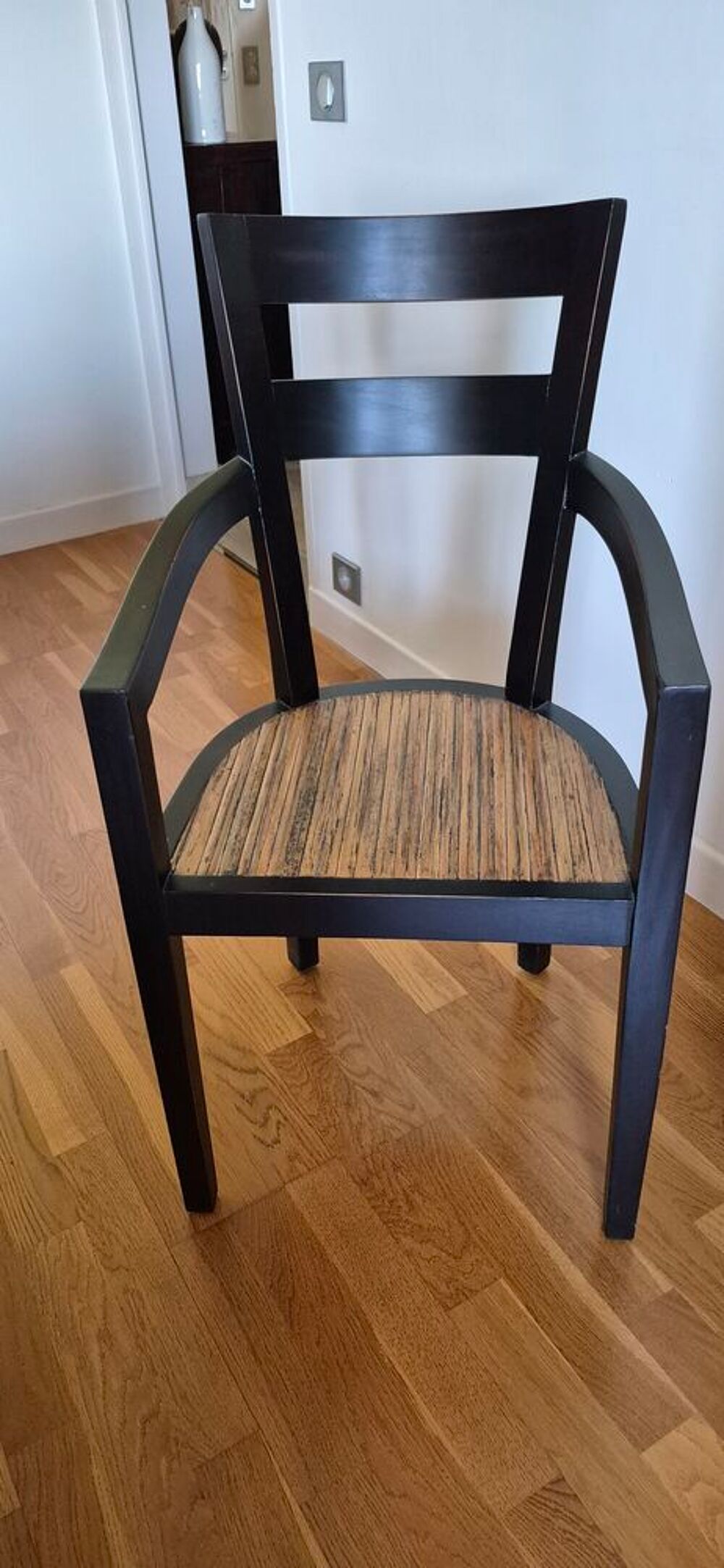  meuble de salon ou salle &agrave; manger avec chaise assortie Meubles