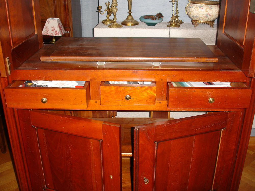 armoire en merisier Meubles