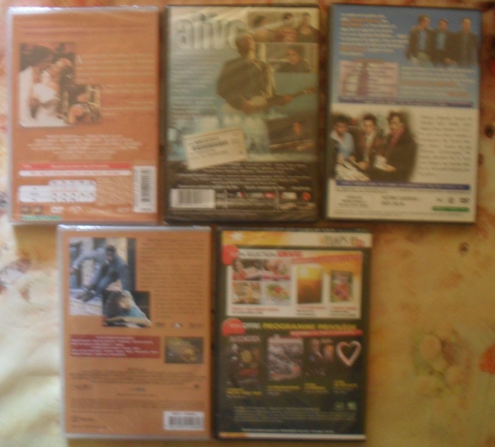 Lot de 5 DVD NEUFS dont un double. DVD et blu-ray