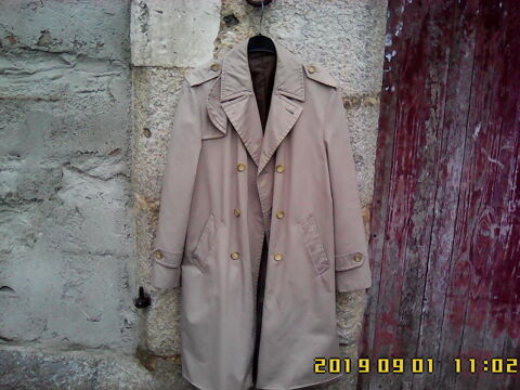 Gabardine imperméable demi-saison, encolure 39 -40.  15 Noailhac (81)